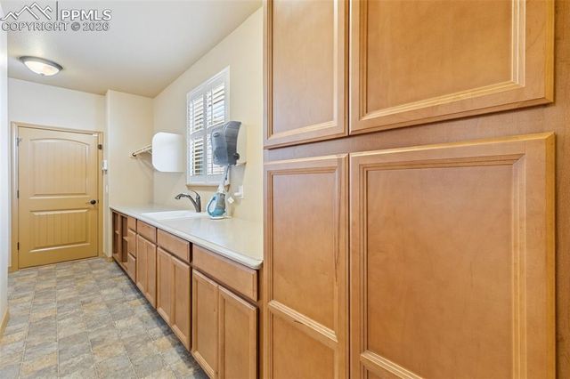 5277 Fraser Valley Lane, Colorado Springs, CO 80924