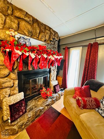 2702 Carr Circle, Newport, AR 72112