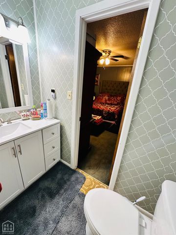 2702 Carr Circle, Newport, AR 72112