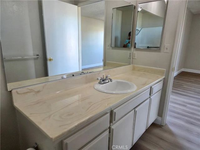 200 S Reno 102, Los Angeles, CA 90057