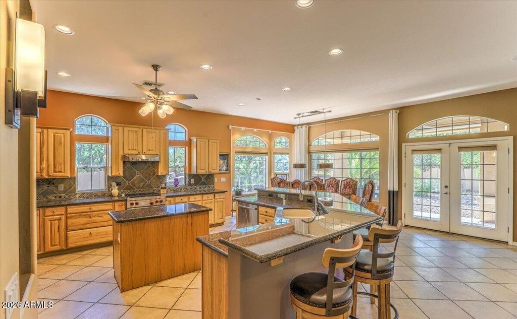 6114 E EGRET Street, Cave Creek, AZ 85331 — photo 2