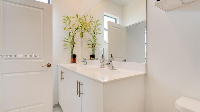 953 NE 211th Street, Miami, FL 33179