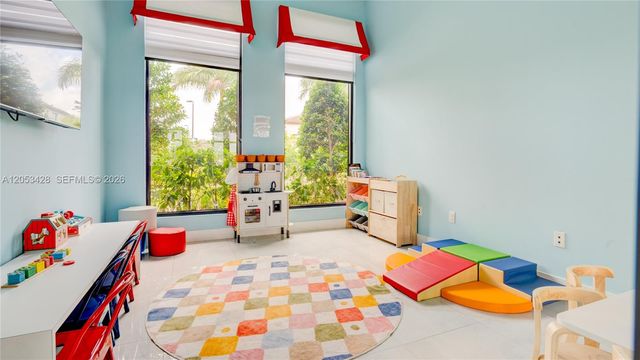 953 NE 211th Street, Miami, FL 33179