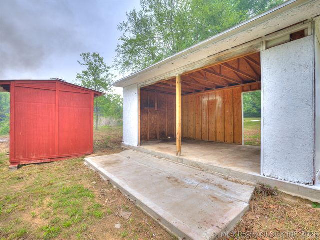 20307 Indian Road, Kellyville, OK 74039