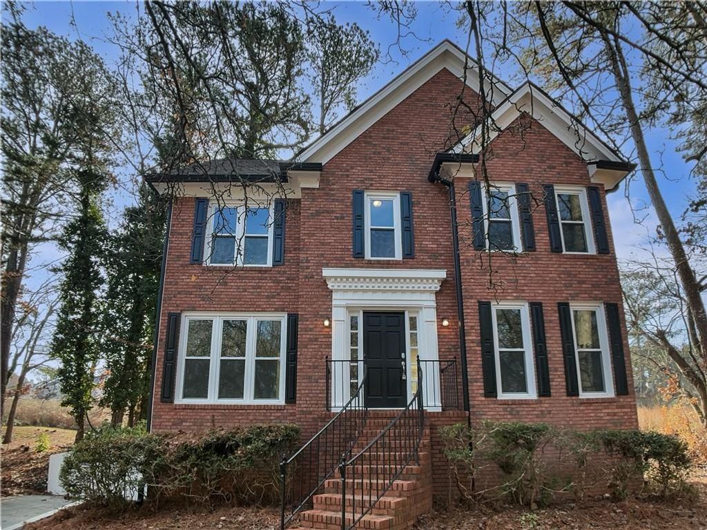 2454 Jacks View Court, Snellville, GA 30078