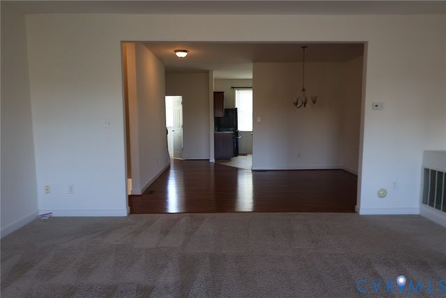 3909 Schooner Ln, Hopewell, VA 23860