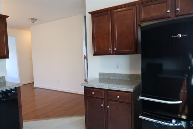 3909 Schooner Ln, Hopewell, VA 23860