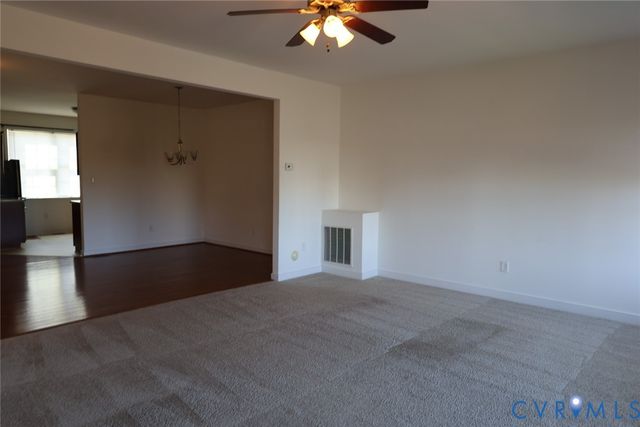 3909 Schooner Ln, Hopewell, VA 23860