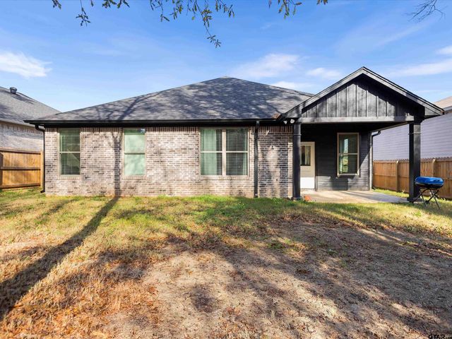 237 Oak Valley, Gilmer, TX 75645