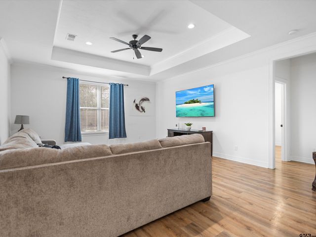 237 Oak Valley, Gilmer, TX 75645