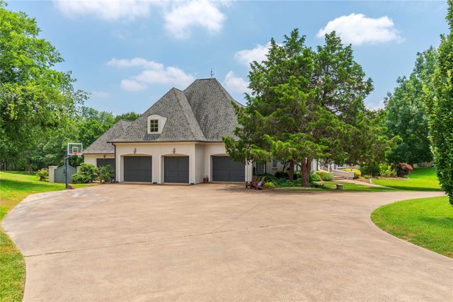 297 Ridgemont Drive, Heath, TX 75126