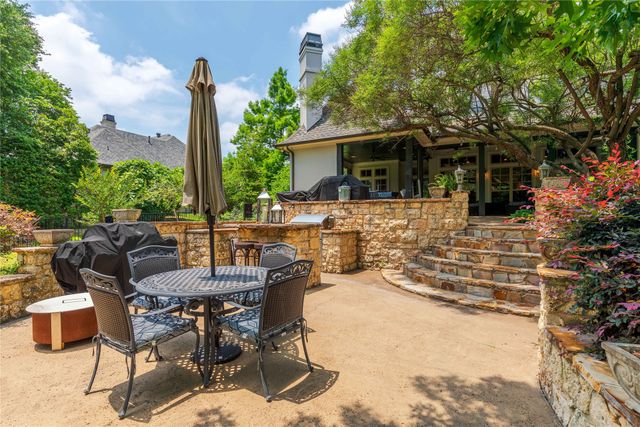 297 Ridgemont Drive, Heath, TX 75126