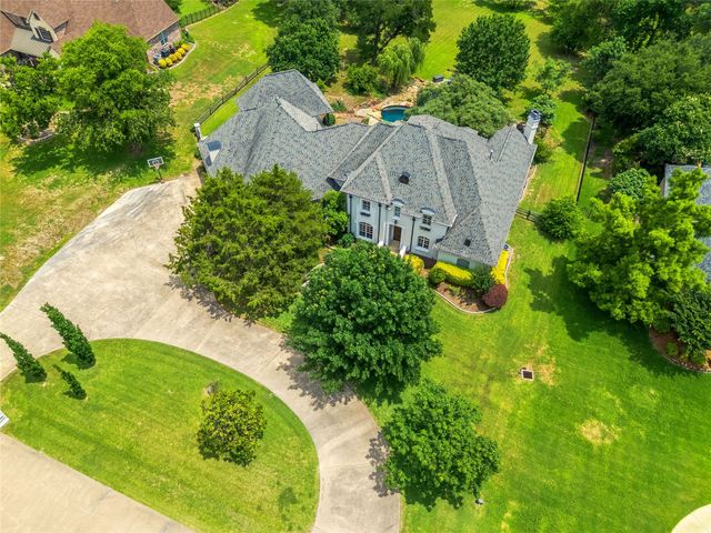 297 Ridgemont Drive, Heath, TX 75126