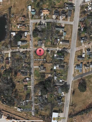 815 Bowie Street, Baytown, TX 77520