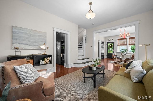 7238 High Street, Maplewood, MO 63143