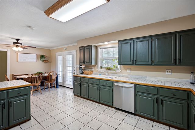 125 Kelly Lane, Dover, AR 72837