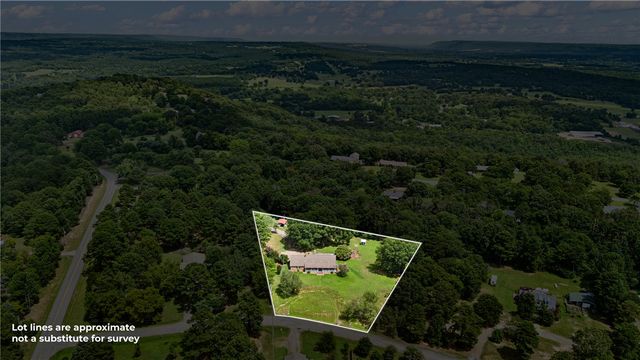 125 Kelly Lane, Dover, AR 72837