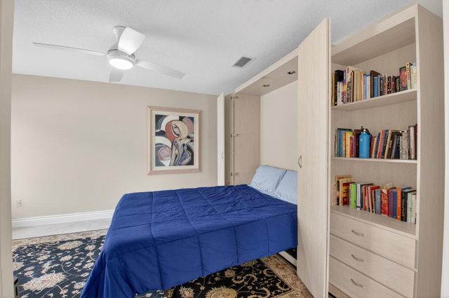 11253 Clover Leaf Circle, Boca Raton, FL 33428