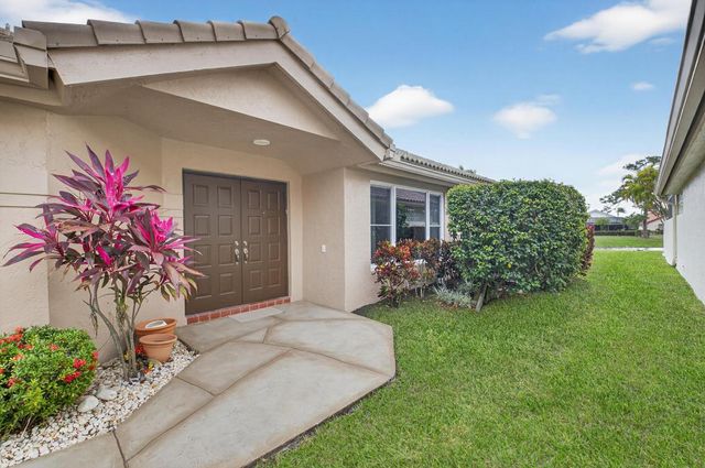 11253 Clover Leaf Circle, Boca Raton, FL 33428