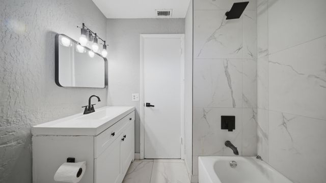 4681 SW 43rd Terrace 2, Dania Beach, FL 33314