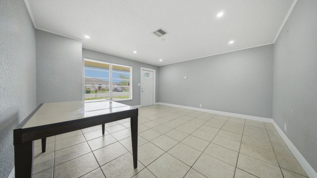 4681 SW 43rd Terrace 2, Dania Beach, FL 33314