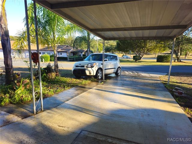 6 N Osceola Street, Beverly Hills, FL 34465