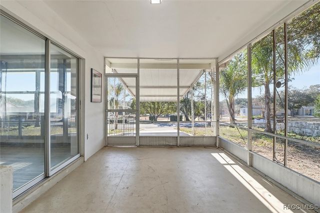 6 N Osceola Street, Beverly Hills, FL 34465