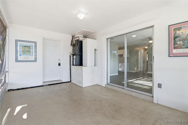 6 N Osceola Street, Beverly Hills, FL 34465