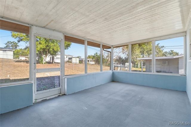 6 N Osceola Street, Beverly Hills, FL 34465