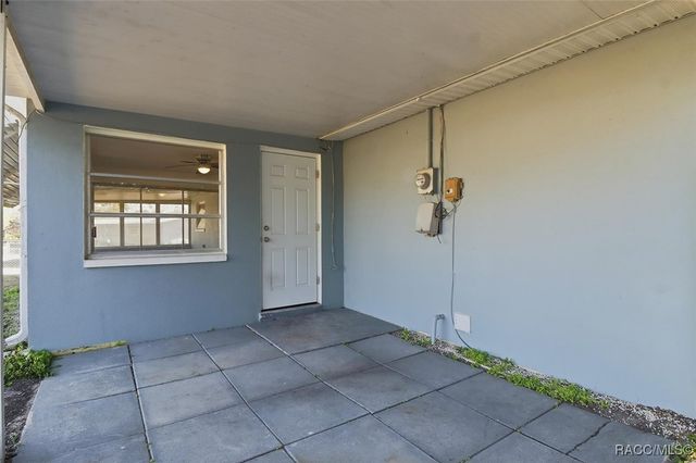 6 N Osceola Street, Beverly Hills, FL 34465