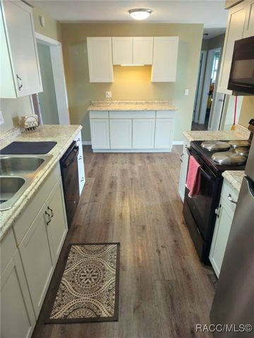 6 N Osceola Street, Beverly Hills, FL 34465