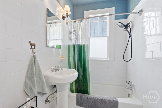 801 E 37th Street, Savannah, GA 31401