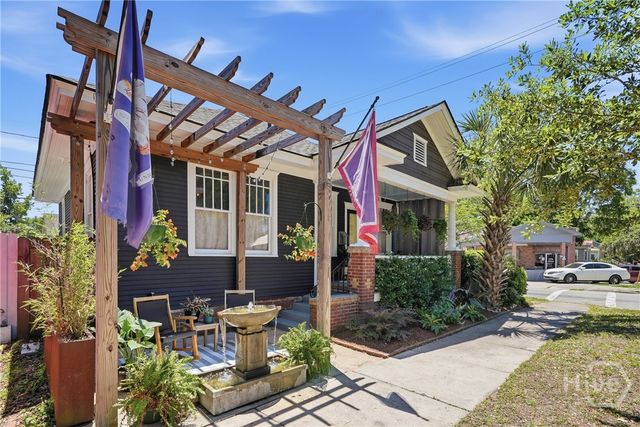 801 E 37th Street, Savannah, GA 31401