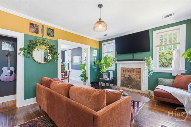 801 E 37th Street, Savannah, GA 31401