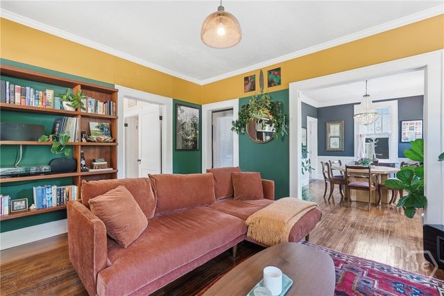 801 E 37th Street, Savannah, GA 31401