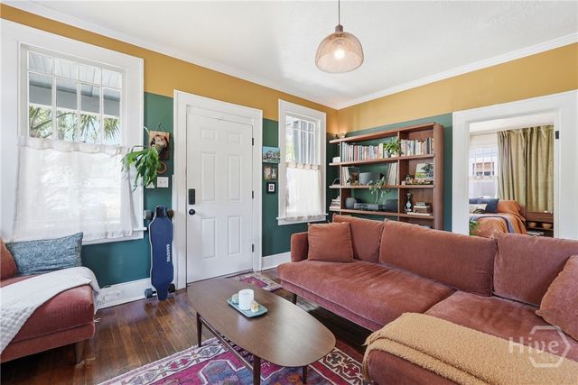 801 E 37th Street, Savannah, GA 31401