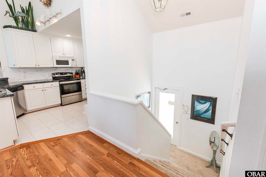Image 35 of property listing at 1121 Gray Court Lot 1, Corolla, NC 27927