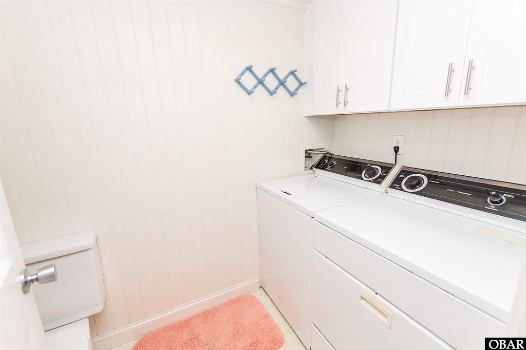 Image 40 of property listing at 1121 Gray Court Lot 1, Corolla, NC 27927
