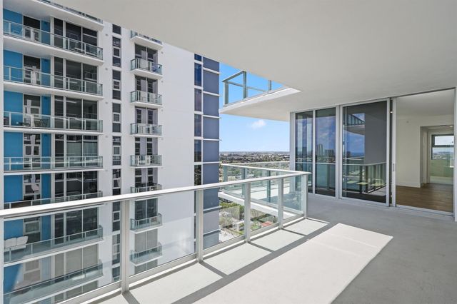 220 Lake Shore Drive 1823, Lake Park, FL 33403