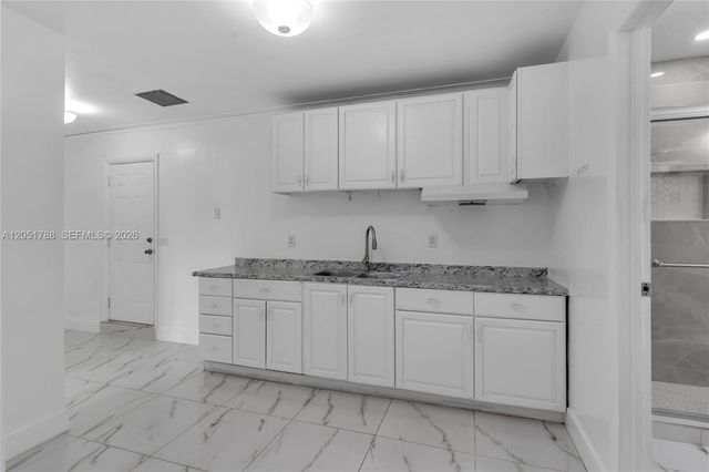 9710 SW 159th St, Miami, FL 33157