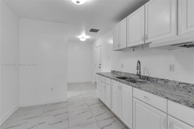 9710 SW 159th St, Miami, FL 33157