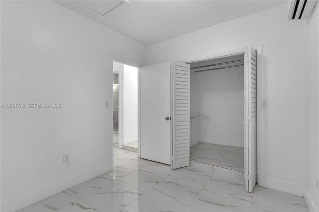 9710 SW 159th St, Miami, FL 33157