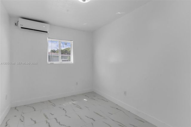 9710 SW 159th St, Miami, FL 33157