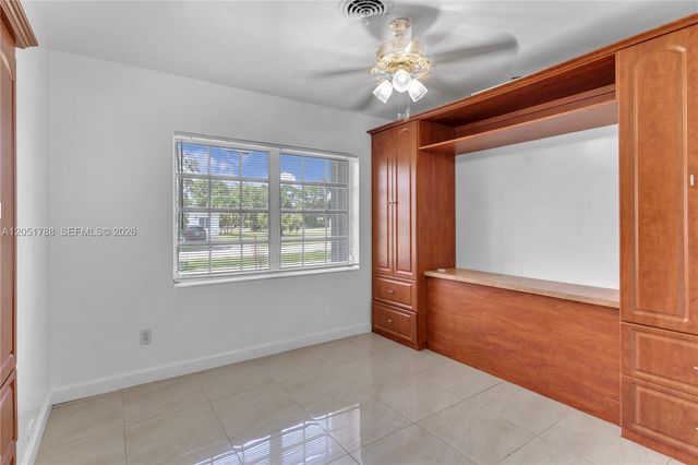 9710 SW 159th St, Miami, FL 33157