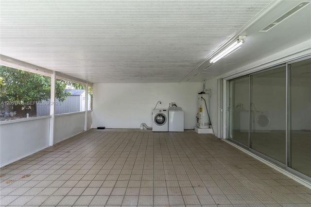 9710 SW 159th St, Miami, FL 33157