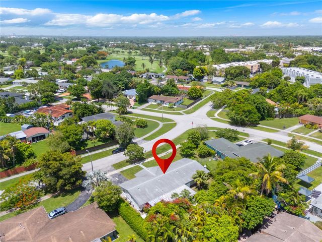 9710 SW 159th St, Miami, FL 33157