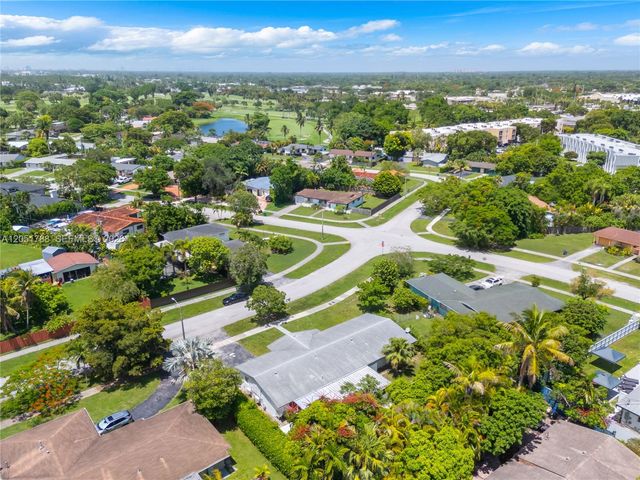 9710 SW 159th St, Miami, FL 33157