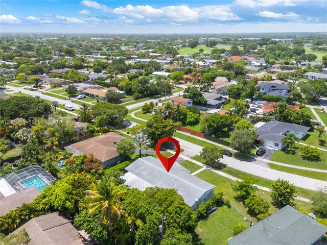 9710 SW 159th St, Miami, FL 33157