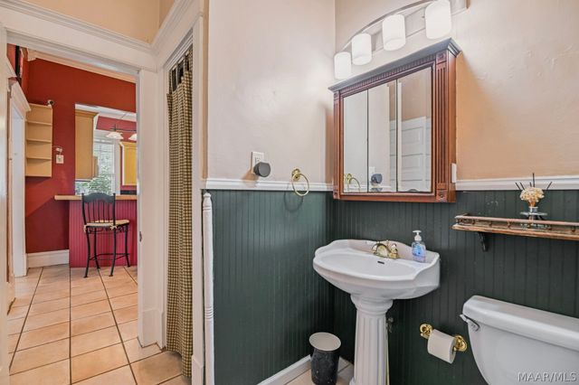 25 S Capitol Parkway, Montgomery, AL 36107