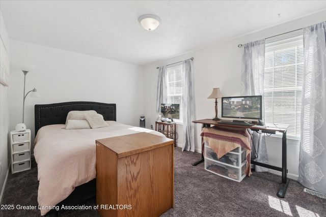 6223 Beechfield Drive, Lansing, MI 48911